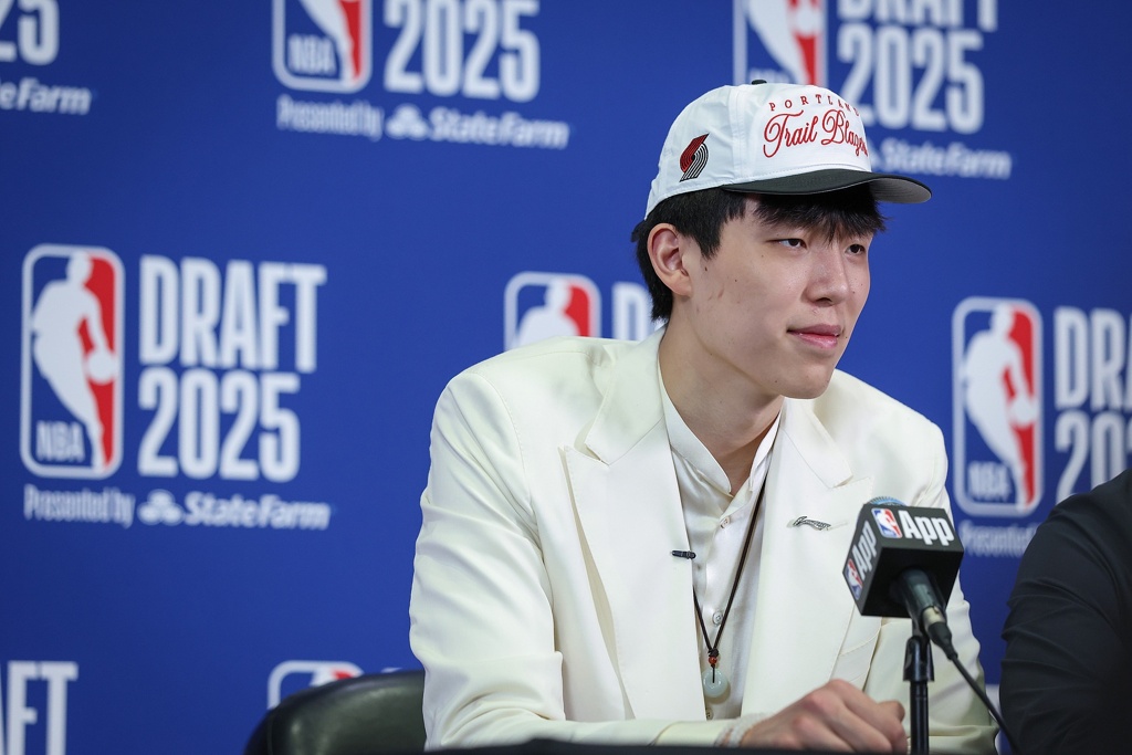 青岛队记:中国不缺有天赋大个子 但15岁就按NBA标准培养的不多见